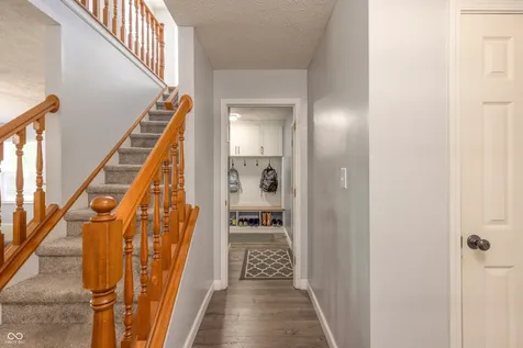9923 S Redmond Court Indianapolis IN 46236