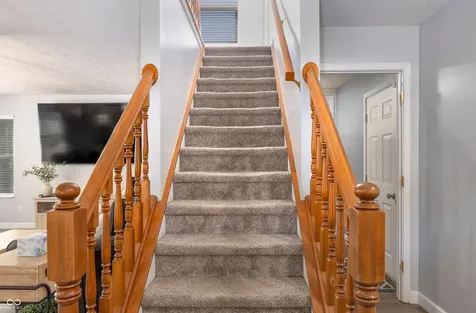 9923 S Redmond Court Indianapolis IN 46236