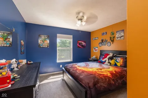 9923 S Redmond Court Indianapolis IN 46236