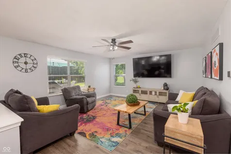 9923 S Redmond Court Indianapolis IN 46236