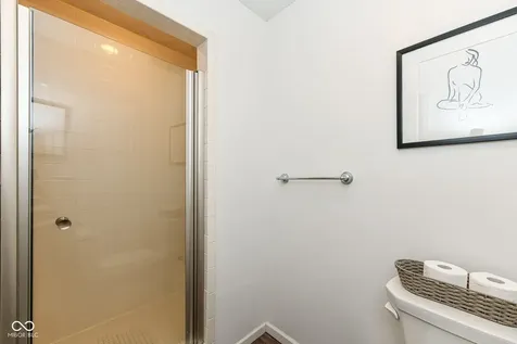 485 Meadowview Court Carmel IN 46032