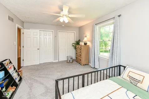 485 Meadowview Court Carmel IN 46032