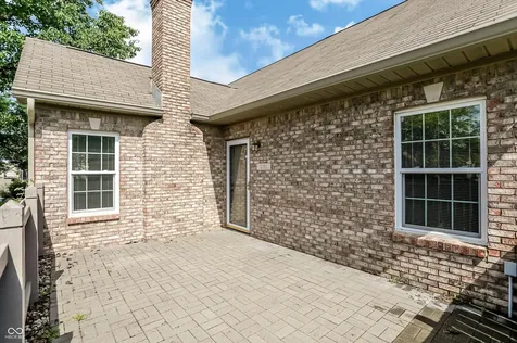 2361 Steeple Chase Shelbyville IN 46176
