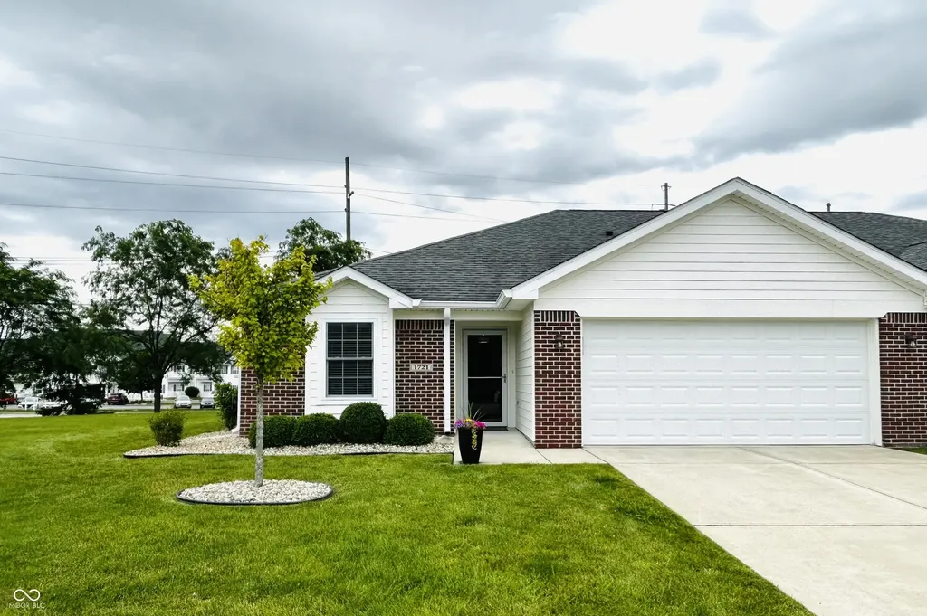 1721 Senior Court Shelbyville IN 46176