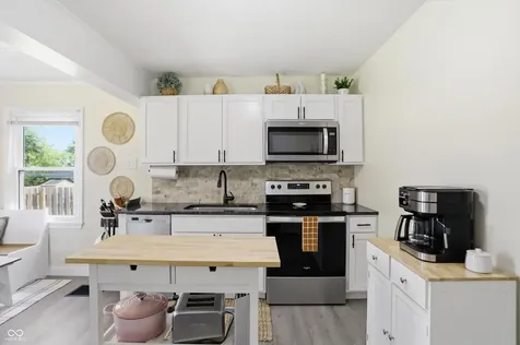 4702 Primrose Avenue Indianapolis IN 46205