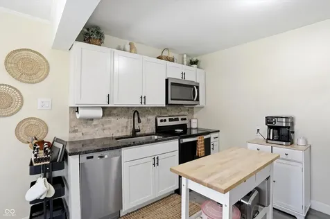 4702 Primrose Avenue Indianapolis IN 46205
