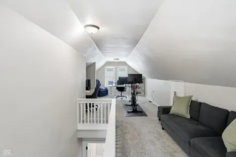 4702 Primrose Avenue Indianapolis IN 46205