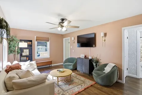 4702 Primrose Avenue Indianapolis IN 46205