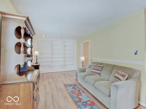 5417 E 18th Street Indianapolis IN 46218