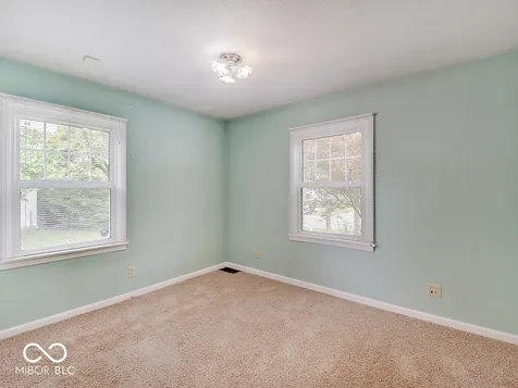 5417 E 18th Street Indianapolis IN 46218