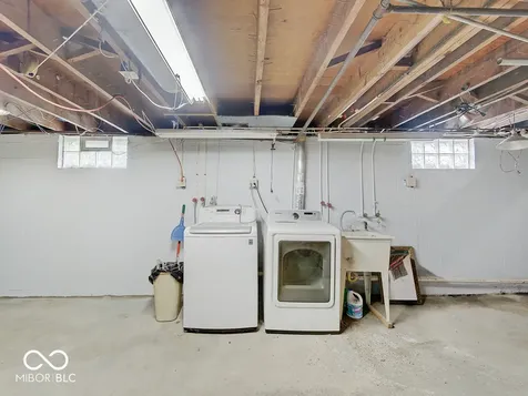 5417 E 18th Street Indianapolis IN 46218