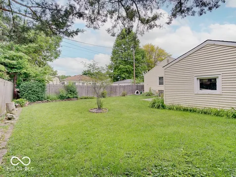 5417 E 18th Street Indianapolis IN 46218