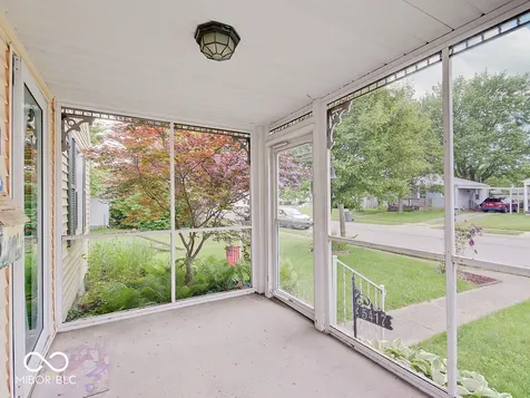 5417 E 18th Street Indianapolis IN 46218