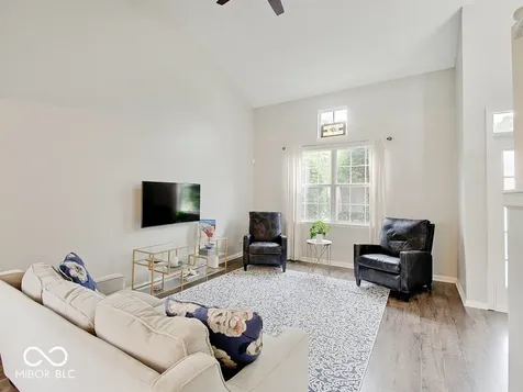 6215 Valleyview Drive Fishers IN 46038