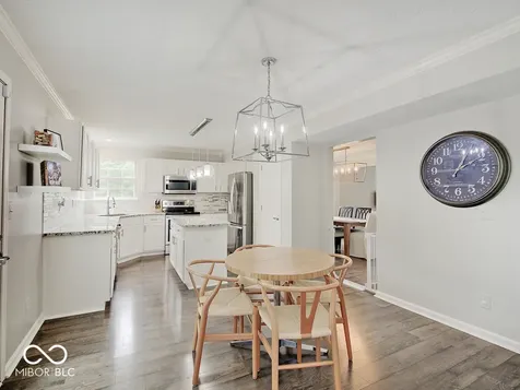 6215 Valleyview Drive Fishers IN 46038