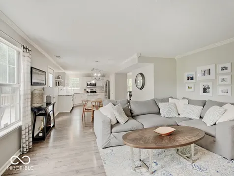 6215 Valleyview Drive Fishers IN 46038