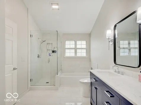 6215 Valleyview Drive Fishers IN 46038