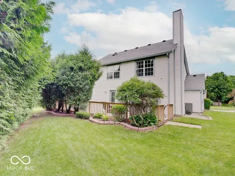 6215 Valleyview Drive Fishers IN 46038