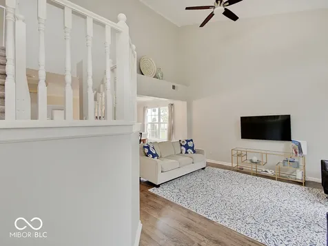 6215 Valleyview Drive Fishers IN 46038