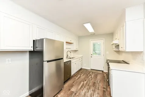 4213 Lloyd Street Indianapolis IN 46239
