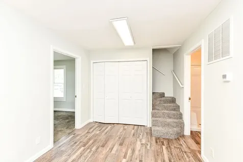 4213 Lloyd Street Indianapolis IN 46239