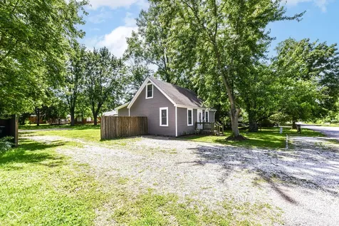 4213 Lloyd Street Indianapolis IN 46239