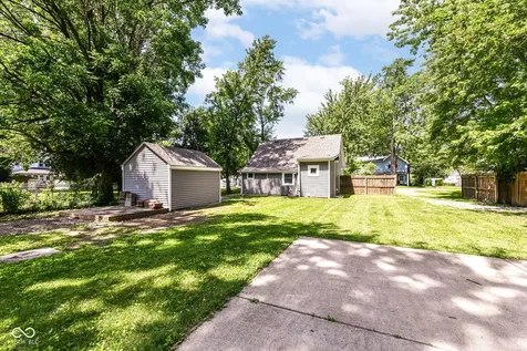 4213 Lloyd Street Indianapolis IN 46239