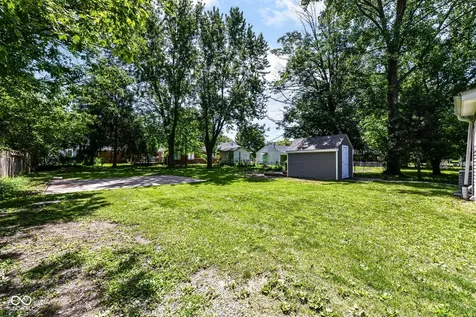 4213 Lloyd Street Indianapolis IN 46239