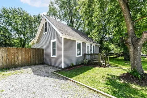 4213 Lloyd Street Indianapolis IN 46239