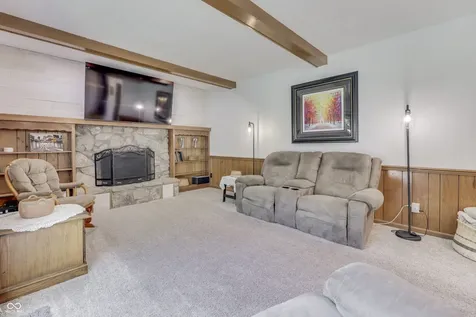 6724 W Sweet Creek Drive New Palestine IN 46163