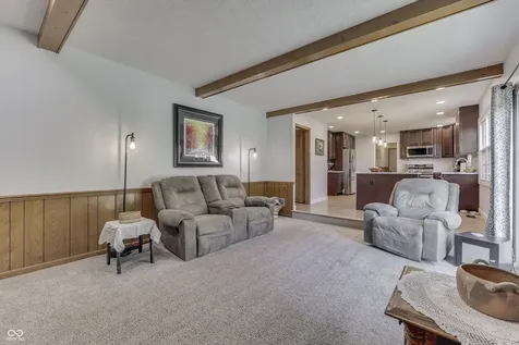 6724 W Sweet Creek Drive New Palestine IN 46163