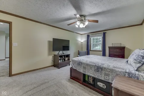 6724 W Sweet Creek Drive New Palestine IN 46163
