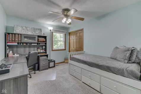 6724 W Sweet Creek Drive New Palestine IN 46163