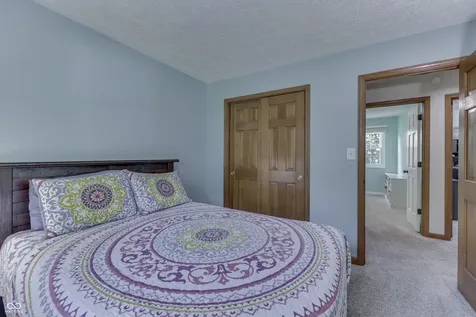 6724 W Sweet Creek Drive New Palestine IN 46163