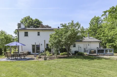 6724 W Sweet Creek Drive New Palestine IN 46163