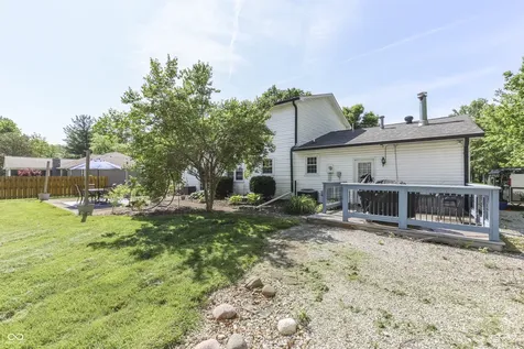 6724 W Sweet Creek Drive New Palestine IN 46163