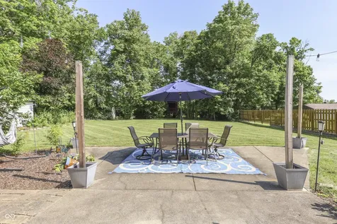 6724 W Sweet Creek Drive New Palestine IN 46163