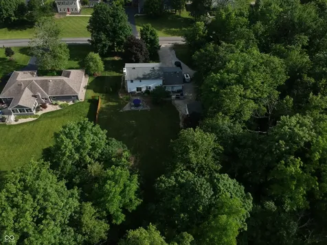 6724 W Sweet Creek Drive New Palestine IN 46163