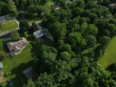 6724 W Sweet Creek Drive New Palestine IN 46163