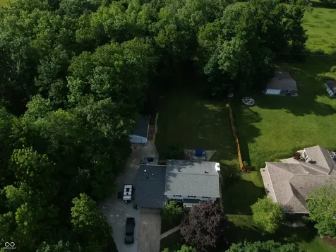 6724 W Sweet Creek Drive New Palestine IN 46163