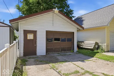 330 W Broadway Street Shelbyville IN 46176