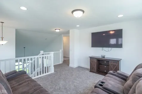 1054 E Valley Oak Court Mooresville IN 46158