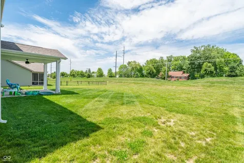 1054 E Valley Oak Court Mooresville IN 46158