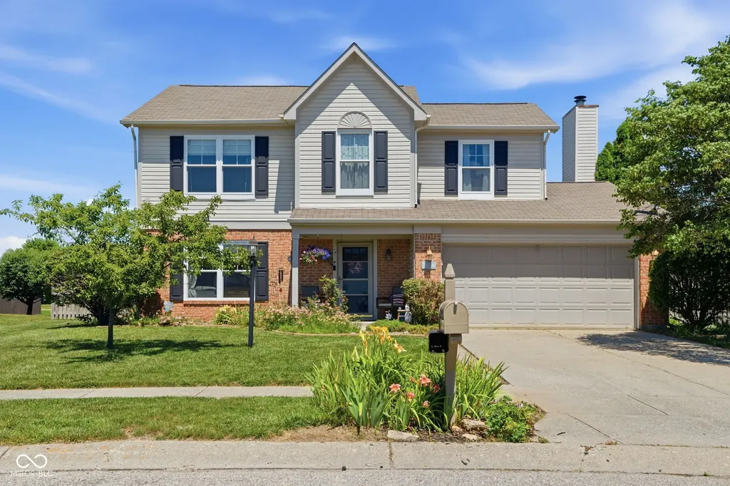 556 Alton Drive Greenwood IN 46143