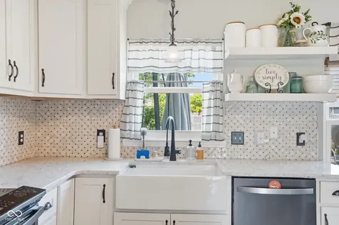 556 Alton Drive Greenwood IN 46143