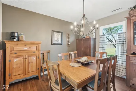556 Alton Drive Greenwood IN 46143