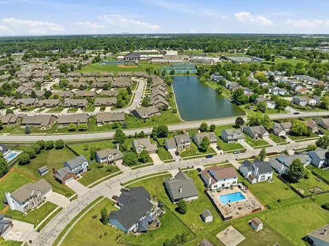 556 Alton Drive Greenwood IN 46143