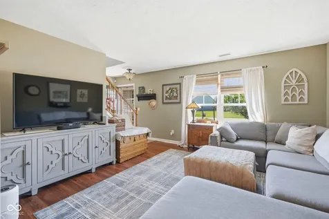 556 Alton Drive Greenwood IN 46143