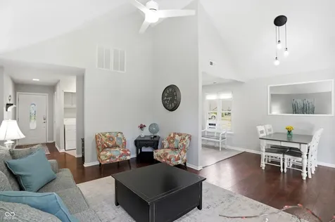 8323 La Habra Lane Indianapolis IN 46236