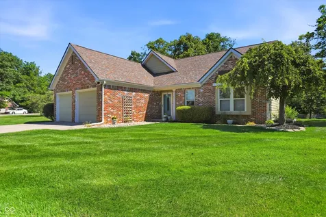 8323 La Habra Lane Indianapolis IN 46236
